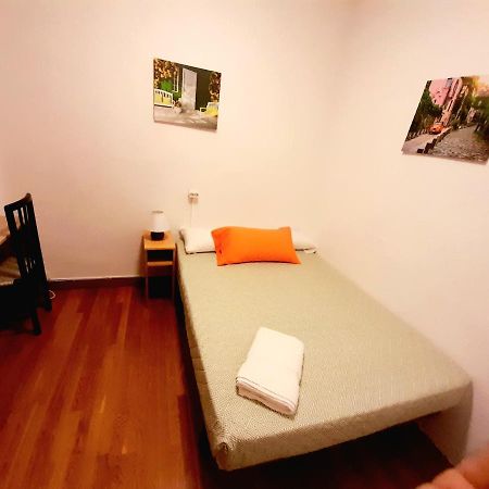 Habitacion Centrica En パンプローナ エクステリア 写真